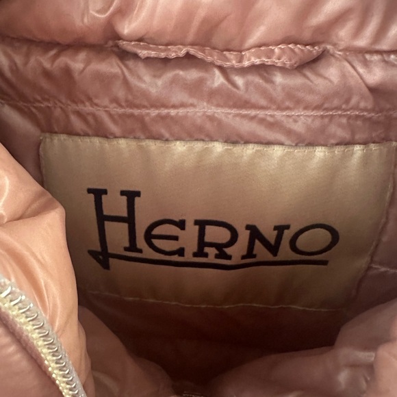 Herno Peplum ladies jacket, size 10-12 (46-48) - Picture 2 of 8